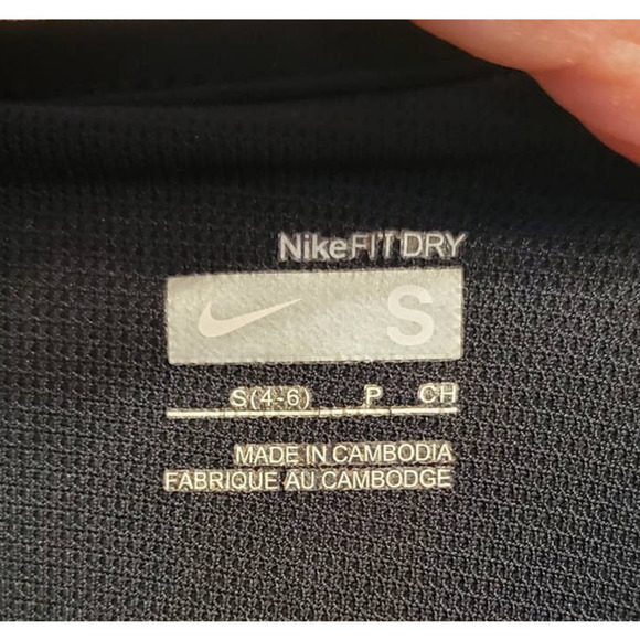 NIKE  Black Tank Built in Bra Size Small - Picture 4 of 4